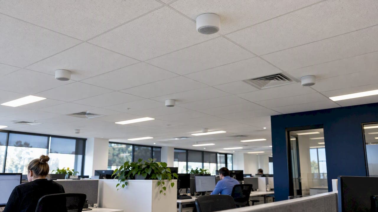 Office Sound Masking: AS/NZS 2107 Checklist for Facility Managers